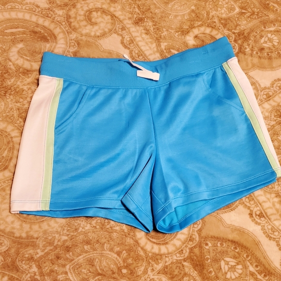 NWOT workout shorts - Picture 1 of 2